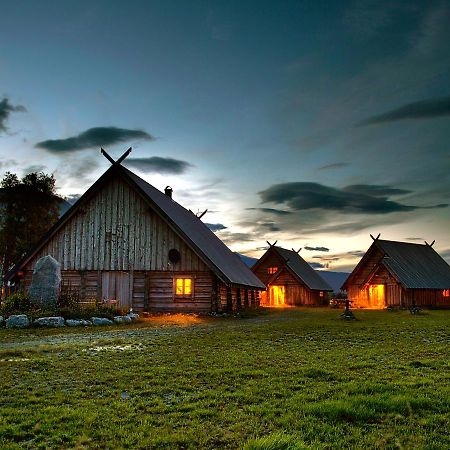 Viking Cabins - Mit Fablab - Solvik Kvalvik  Extérieur photo